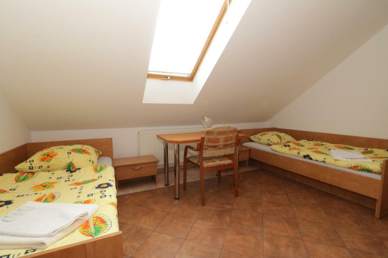 Penzion Hurka Hotel Dolni Libchavy Екстериор снимка
